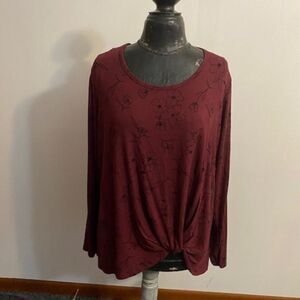 Peace & Pearls Wine, Black top, size 2X